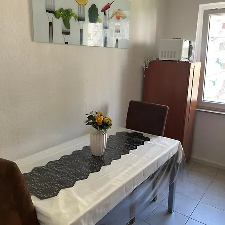 Barmen Stilvolle Zwei Appartement